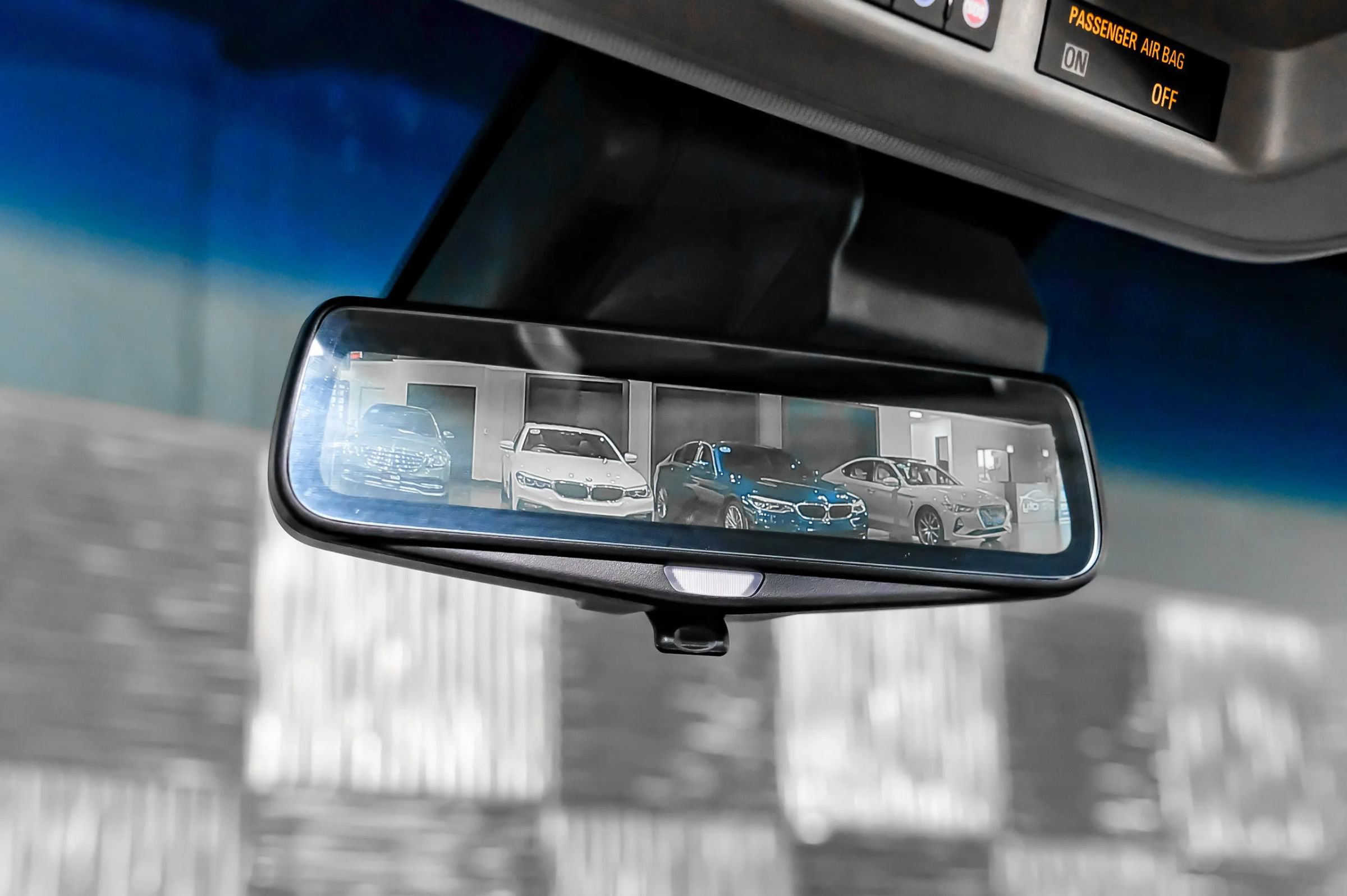 Used 2017 Cadillac Escalade ESV Luxury RWD image 31