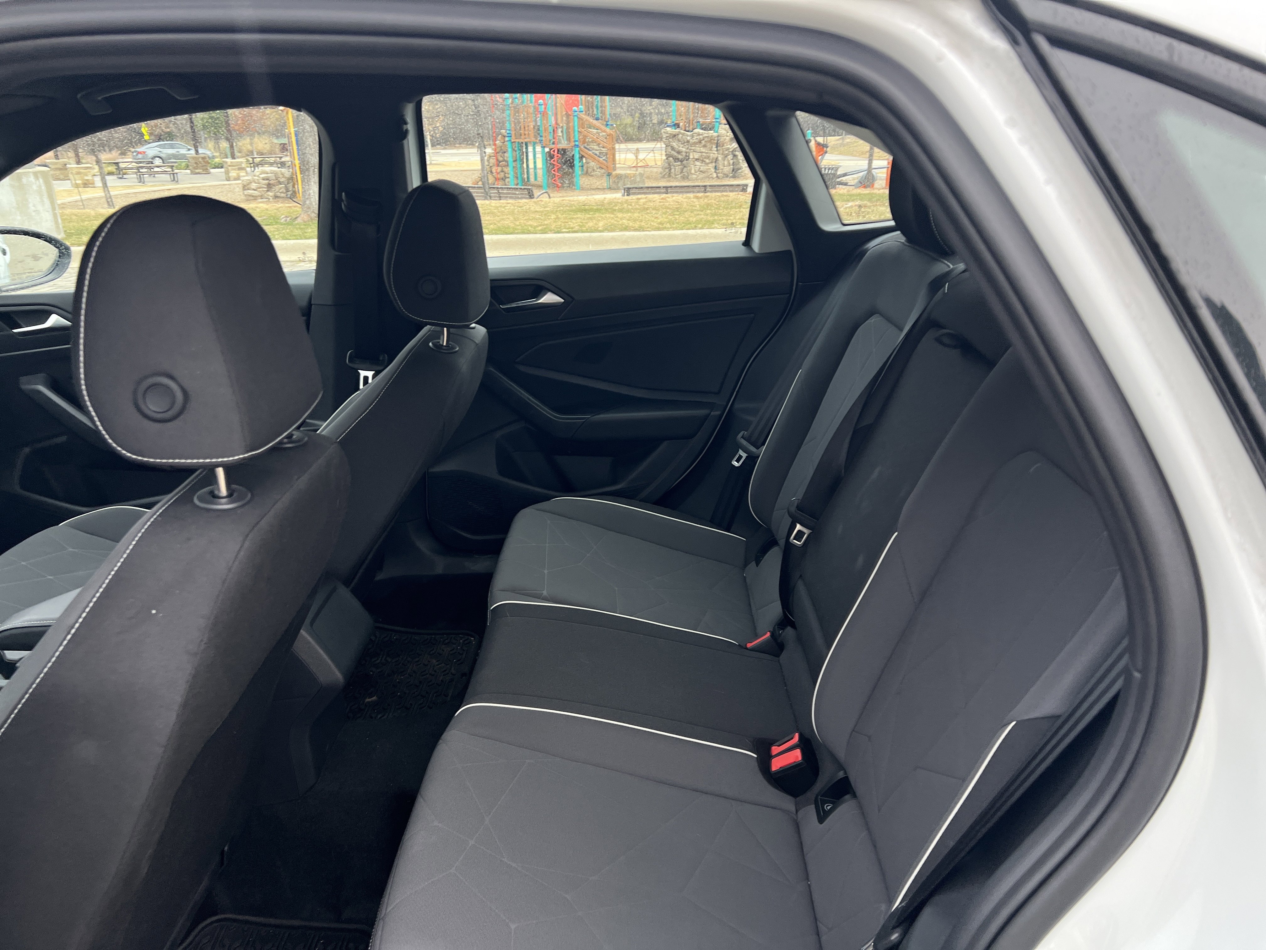 Certified 2025 Volkswagen Jetta Sport image 29