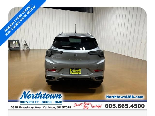 Used 2025 Buick Encore GX Avenir w/ Avenir Technology Package image 4