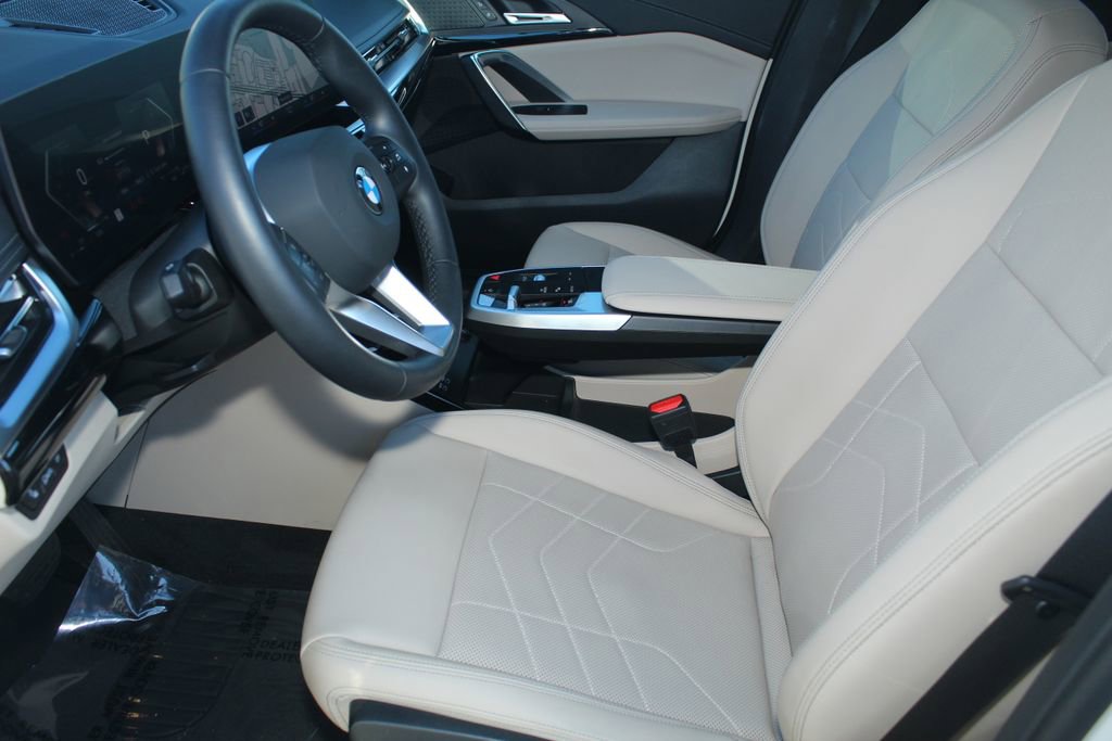 Certified 2023 BMW X1 xDrive28i w/ Convenience Package image 21