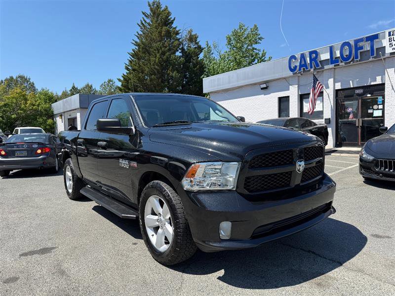 Used 2015 RAM 1500 Express RWD image 4