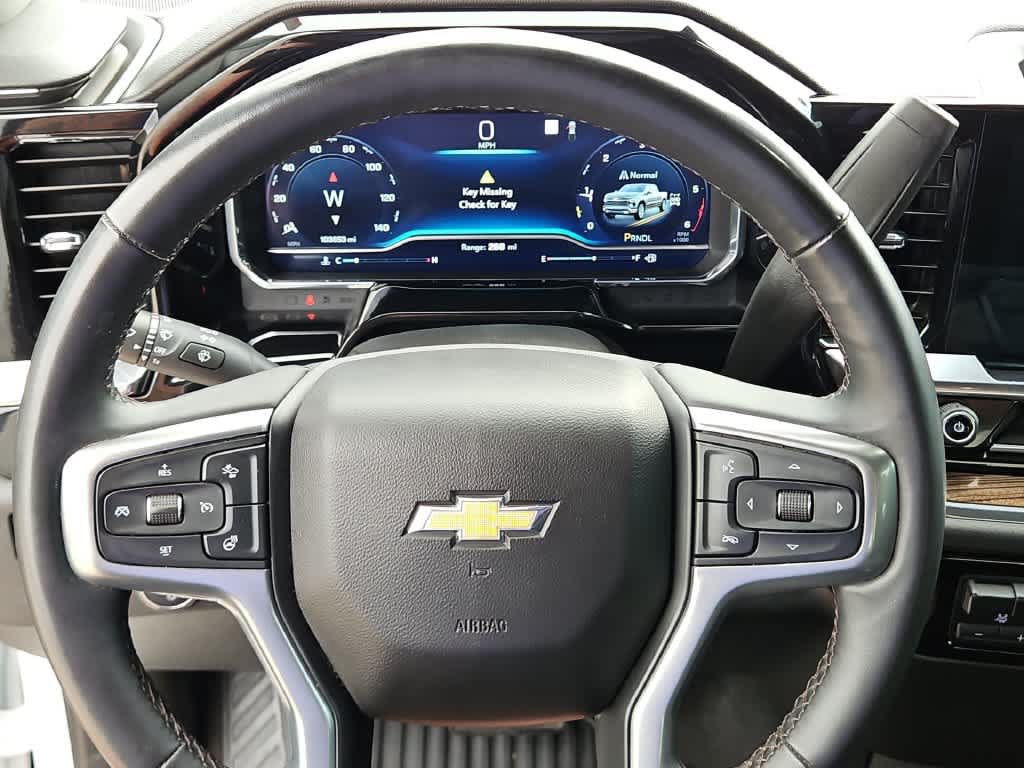 Used 2023 Chevrolet Silverado 1500 LT w/ Z71 Off-Road Package AWD/4WD image 19