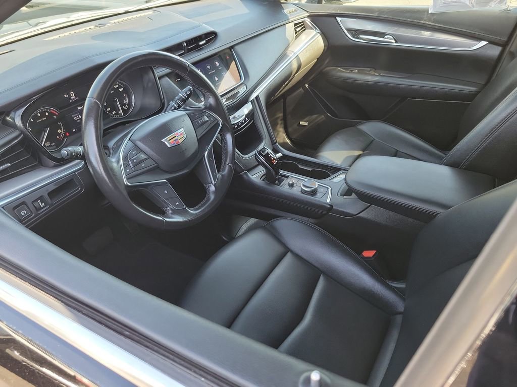 Certified 2023 Cadillac XT5 Luxury image 10