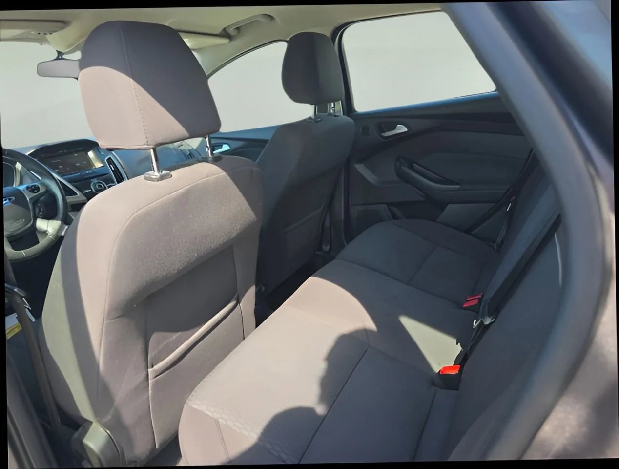 Used 2012 Ford Focus SEL image 10