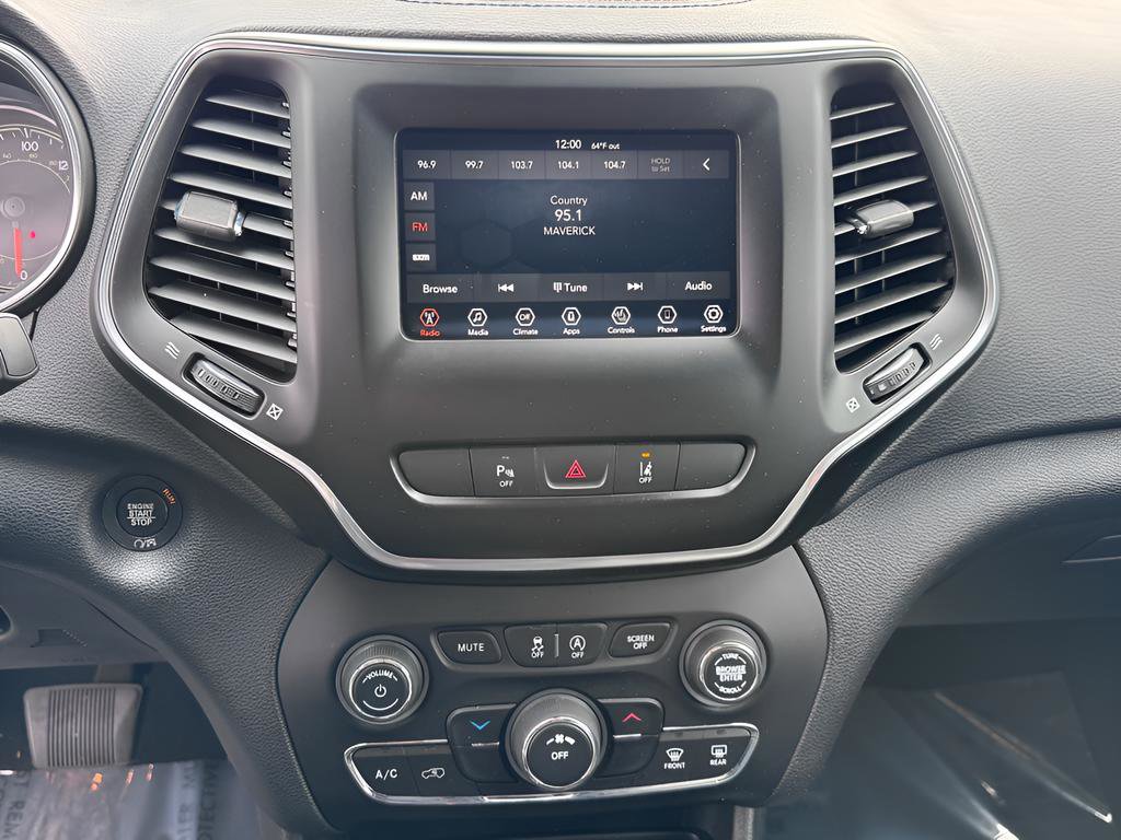 Used 2021 Jeep Cherokee Latitude Lux w/ Trailer Tow Group image 25