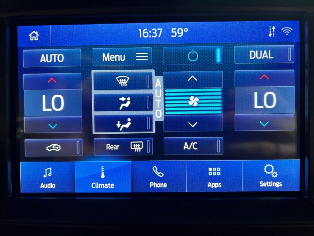 Used 2021 Ford F250 Lariat w/ Chrome Package image 9