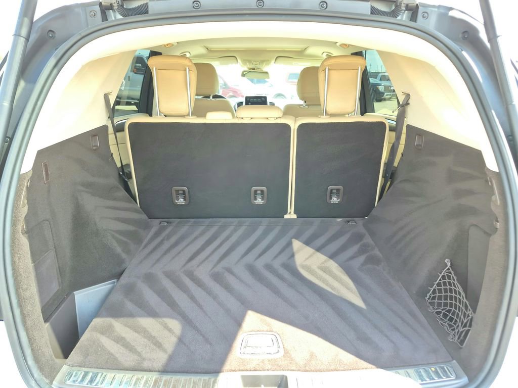 Used 2019 Mercedes-Benz GLE 400 4MATIC image 34