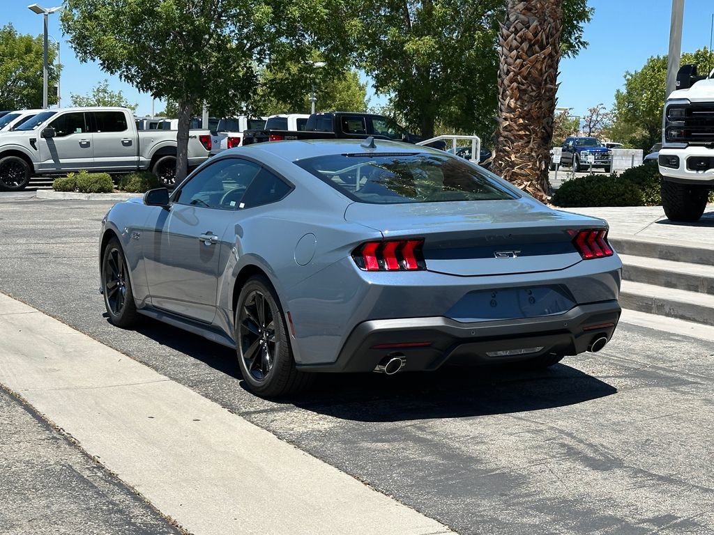 New 2026 Ford Mustang GT RWD image 4