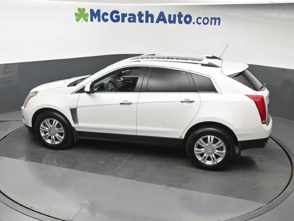 Used 2016 Cadillac SRX Luxury w/ Driver Awareness Package FWD image 27