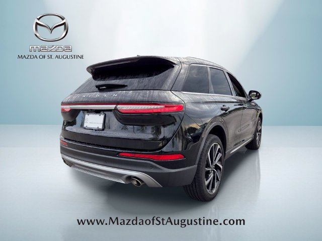 Used 2024 Lincoln Corsair Reserve FWD image 11