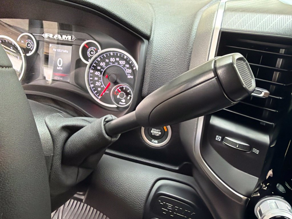 Used 2025 RAM 3500 Big Horn AWD/4WD image 10