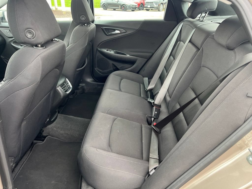 Used 2024 Chevrolet Malibu LT FWD image 34