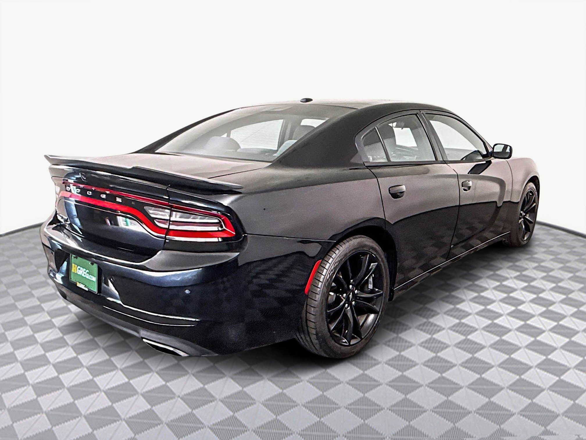 Used 2018 Dodge Charger SXT w/ Blacktop Package image 8
