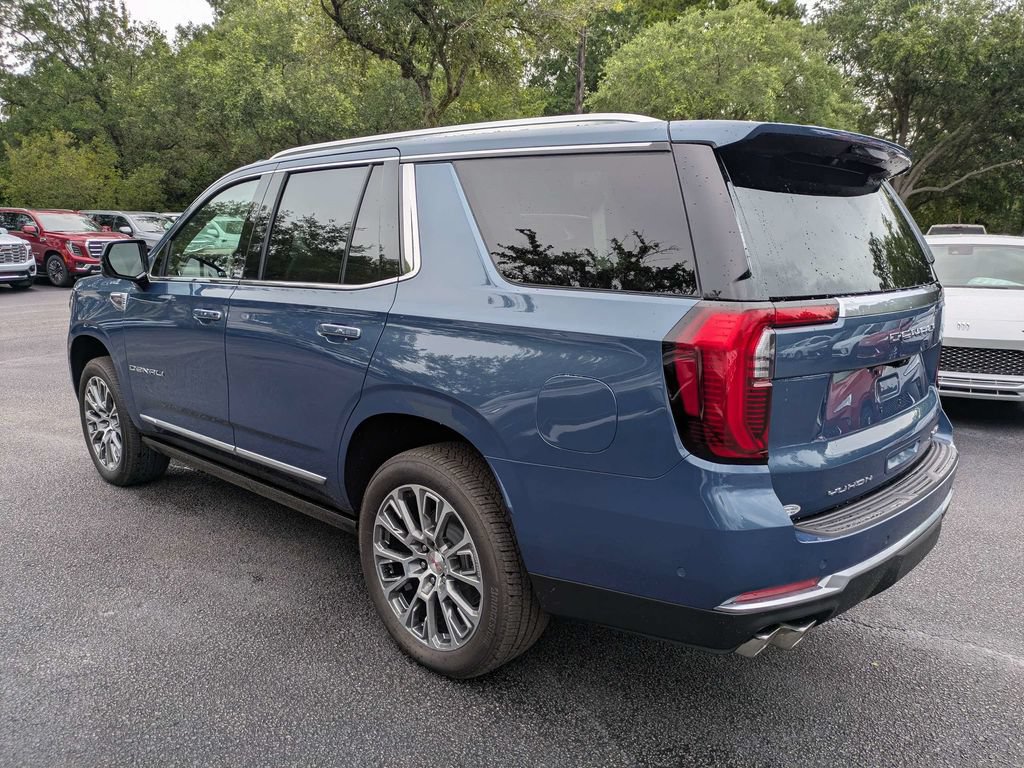 New 2026 GMC Yukon Denali w/ Denali Reserve Package AWD/4WD image 6