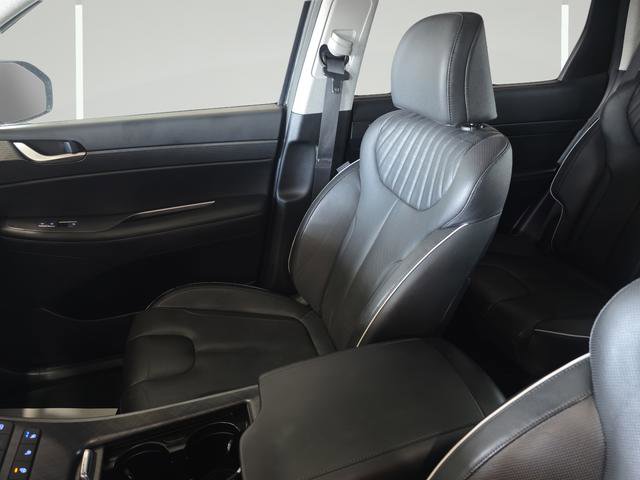 Used 2023 Hyundai Palisade Limited AWD/4WD image 23