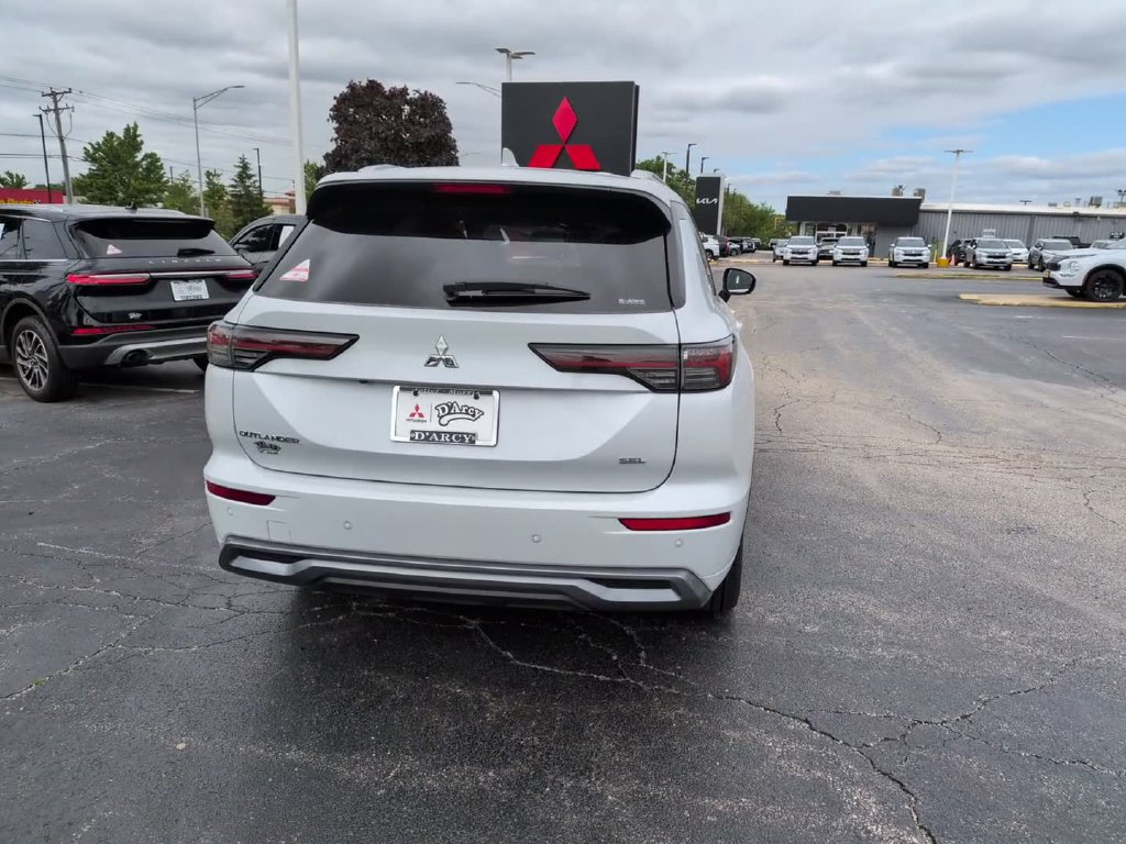 New 2026 Mitsubishi Outlander SEL AWD/4WD image 7