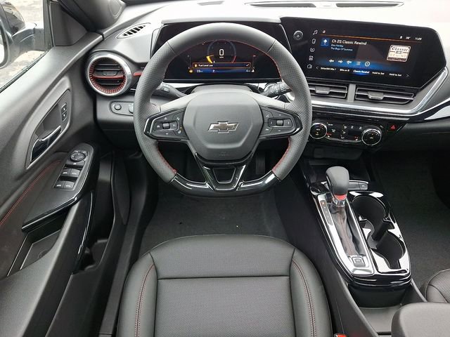 New 2026 Chevrolet Trax RS w/ Sunroof Package image 8