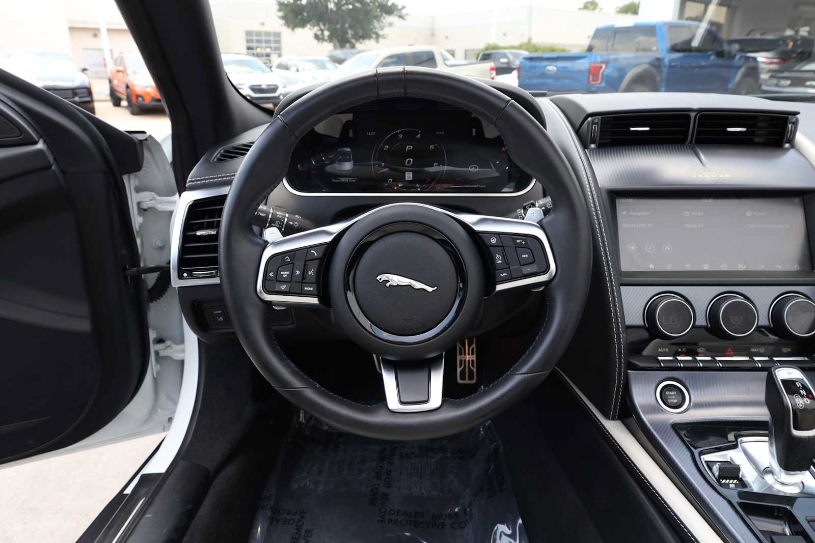 Used 2021 Jaguar F-TYPE Convertible RWD image 18