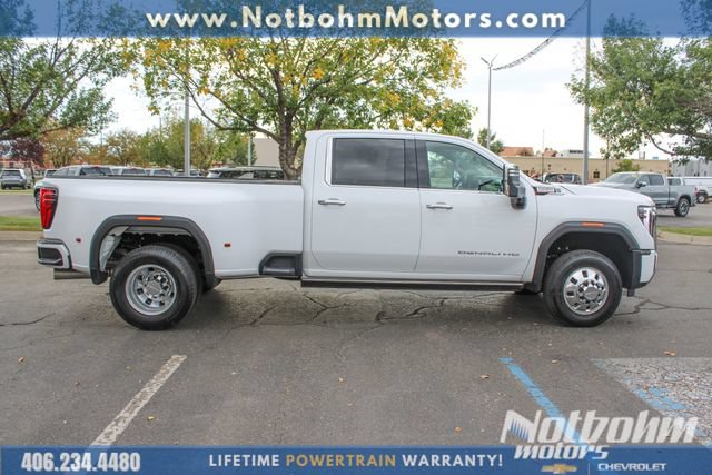 Used 2024 GMC Sierra 3500 Denali w/ Denali Reserve Package AWD/4WD image 7