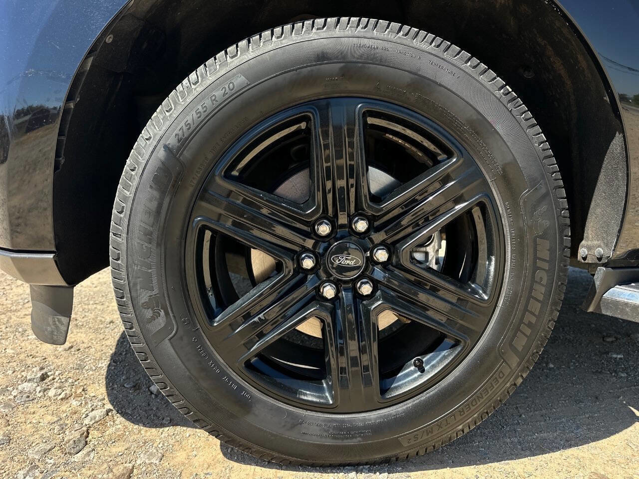 Used 2021 Ford Expedition XLT image 32