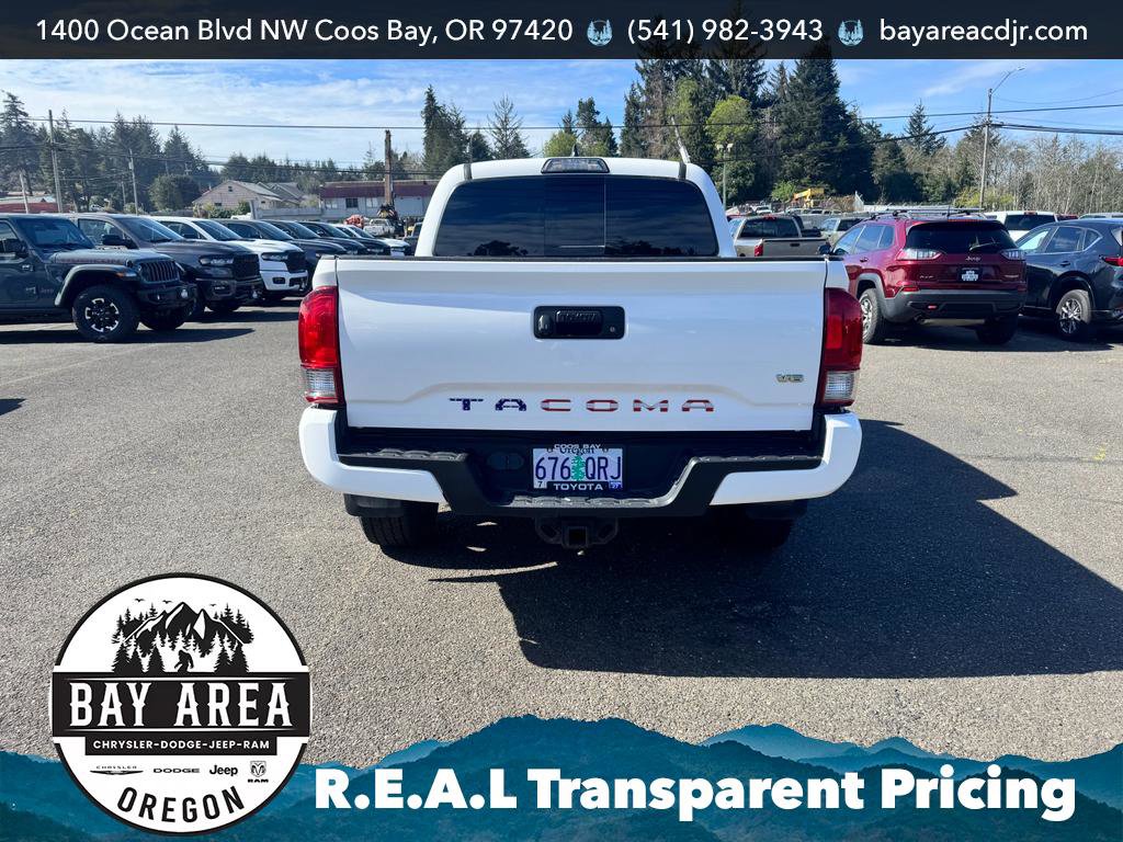 Used 2017 Toyota Tacoma 4x4 Double Cab image 6