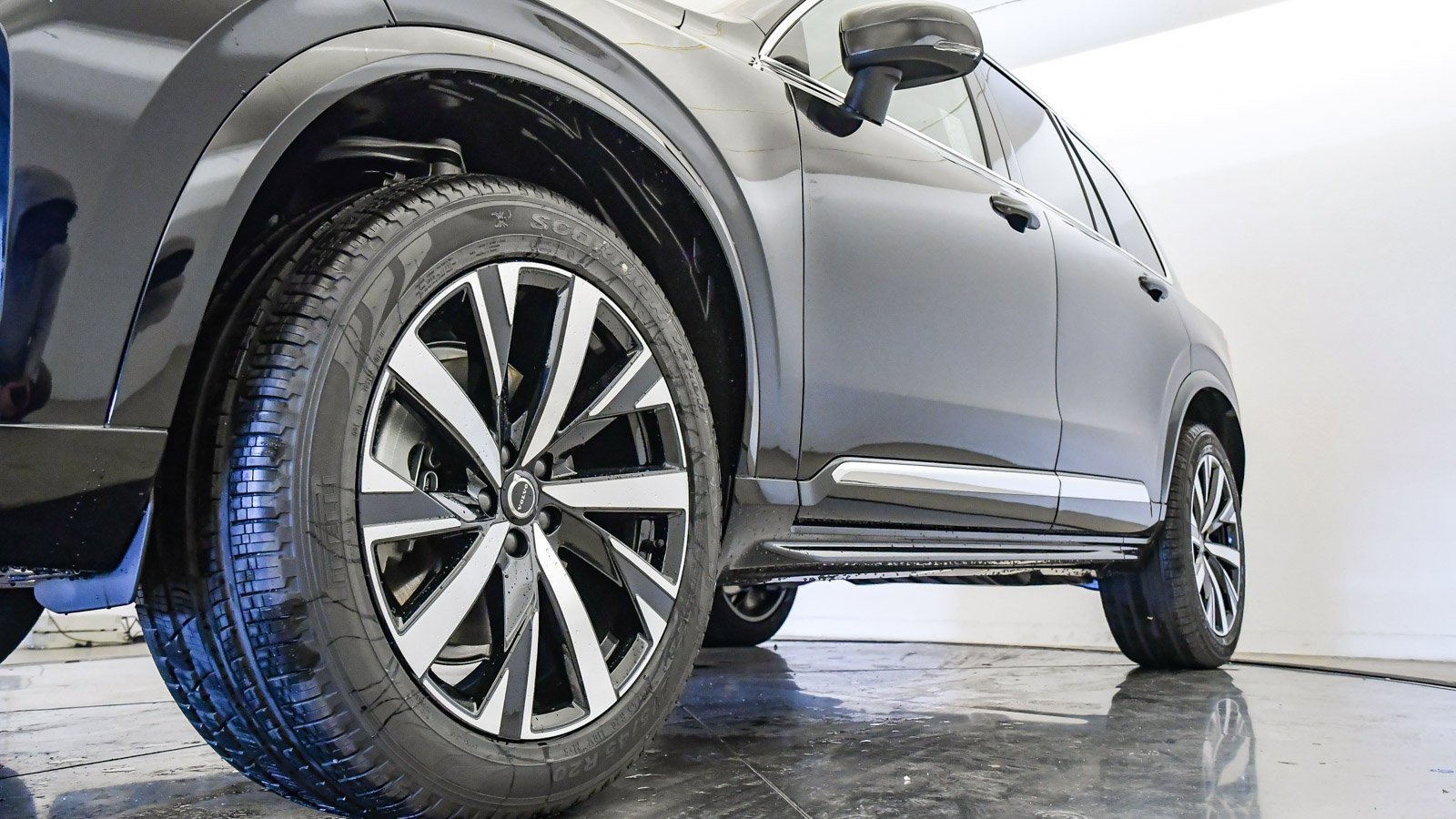 New 2026 Volvo XC90 B5 Core image 10