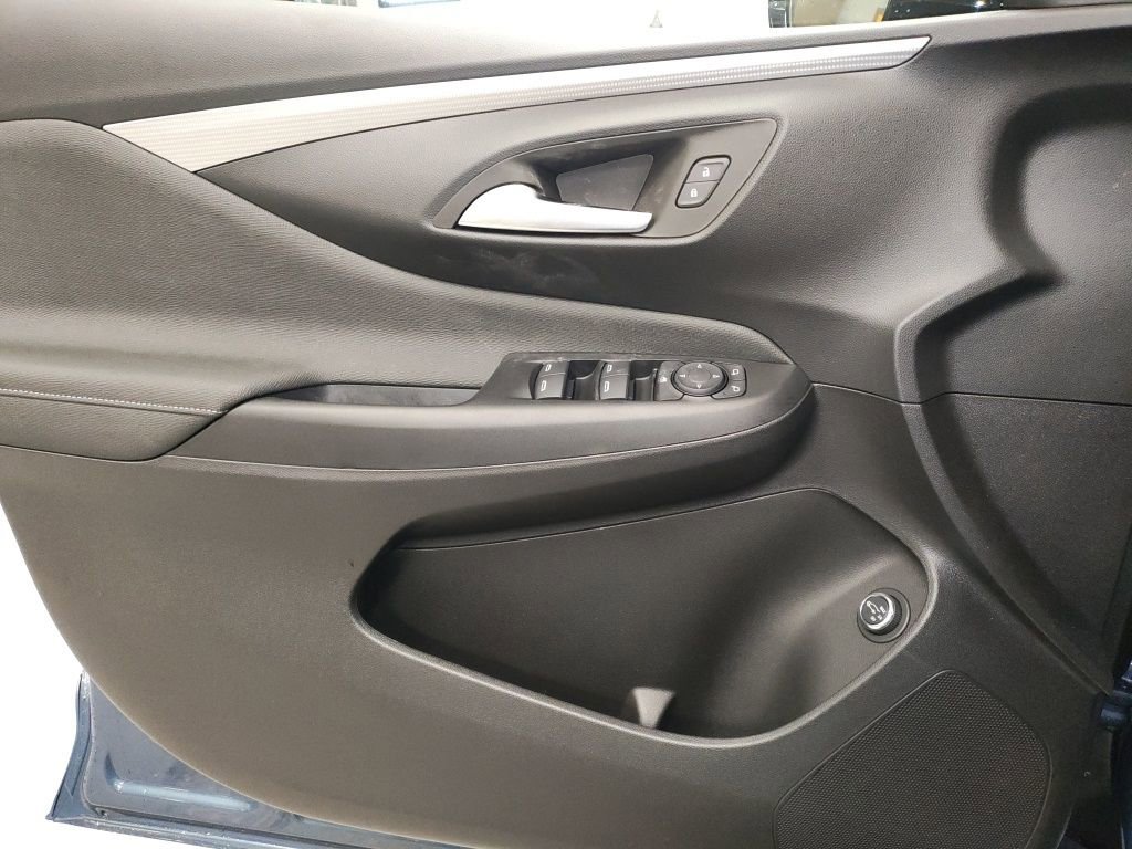 New 2026 Buick Envista Avenir image 27