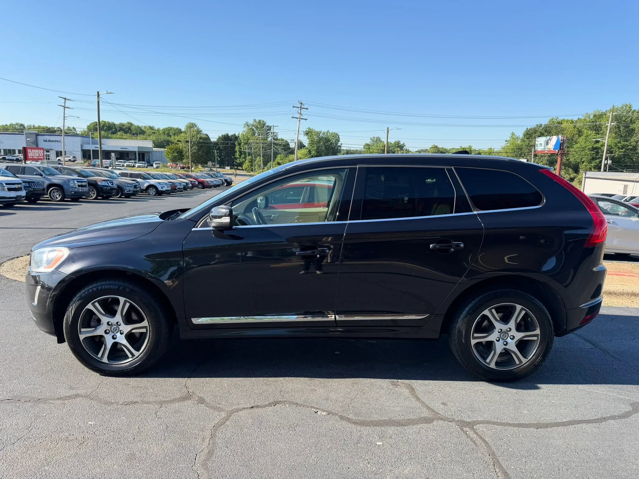 Used 2014 Volvo XC60 T6 AWD/4WD image 4