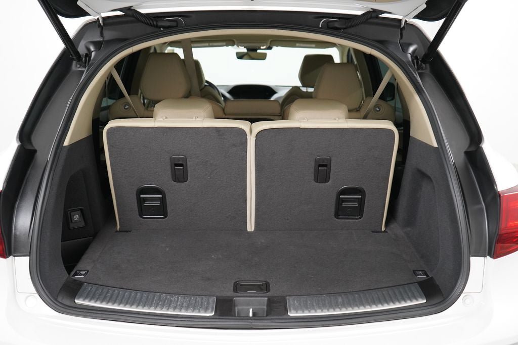 Used 2020 Acura MDX SH-AWD image 17