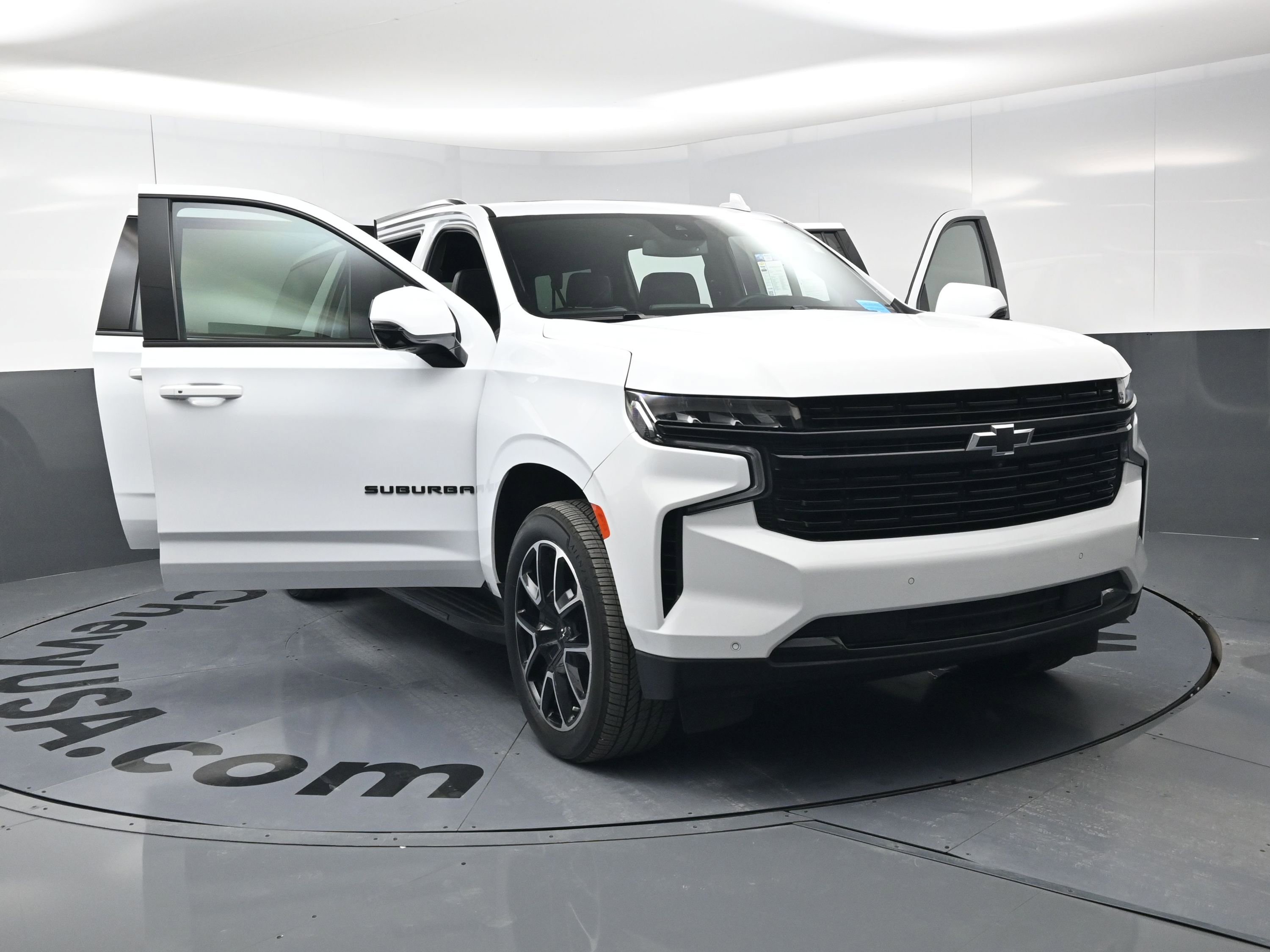 Certified 2023 Chevrolet Suburban RST w/ Luxury Package image 24