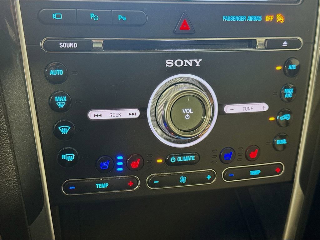 Used 2018 Ford Explorer Limited w/ Equipment Group 301A image 18