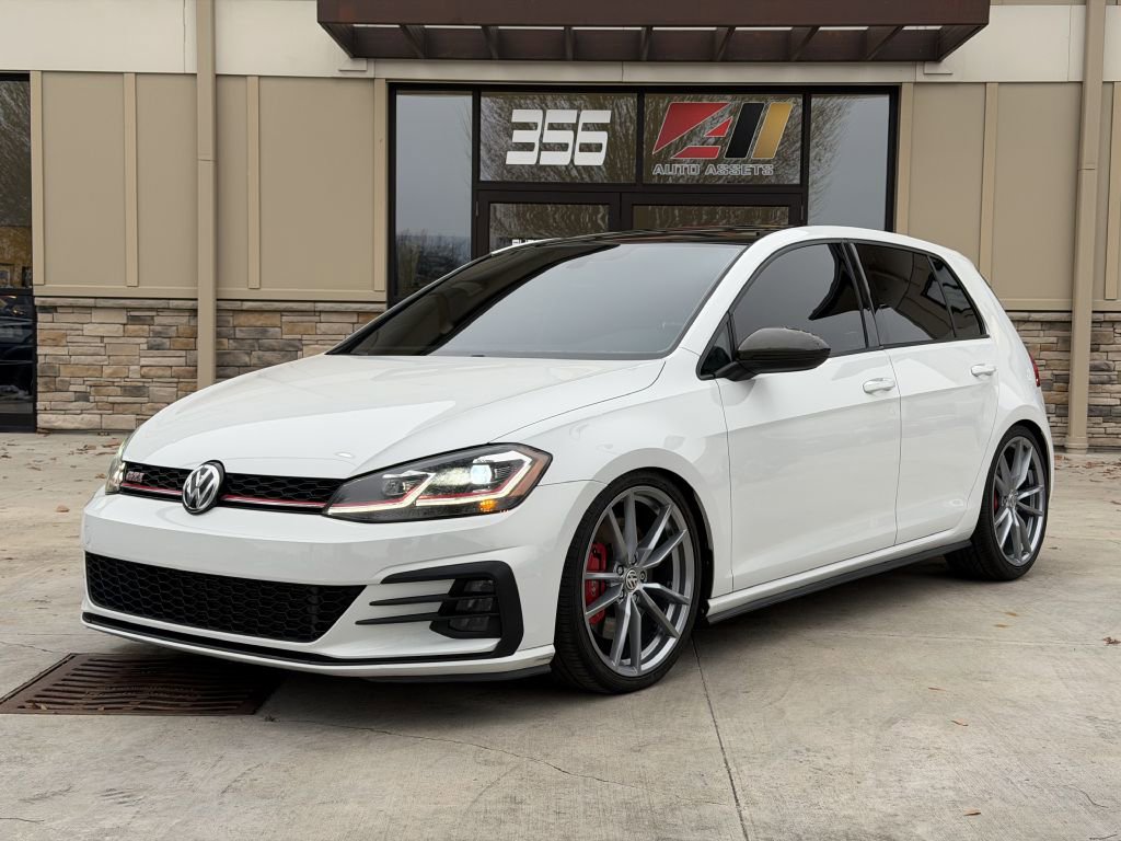 Used 2019 Volkswagen GTI SE w/ SE Experience Package image 1