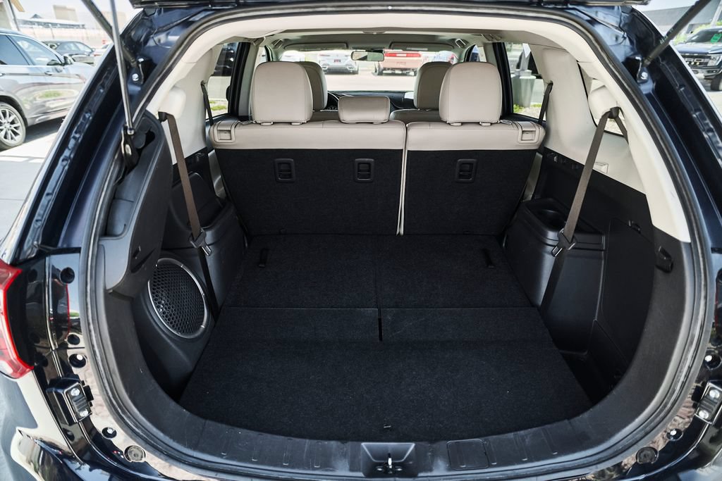 Used 2016 Mitsubishi Outlander SEL FWD image 9