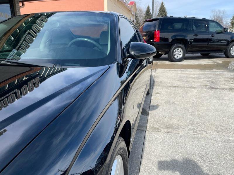 Used 2007 Chevrolet Monte Carlo LT FWD image 3