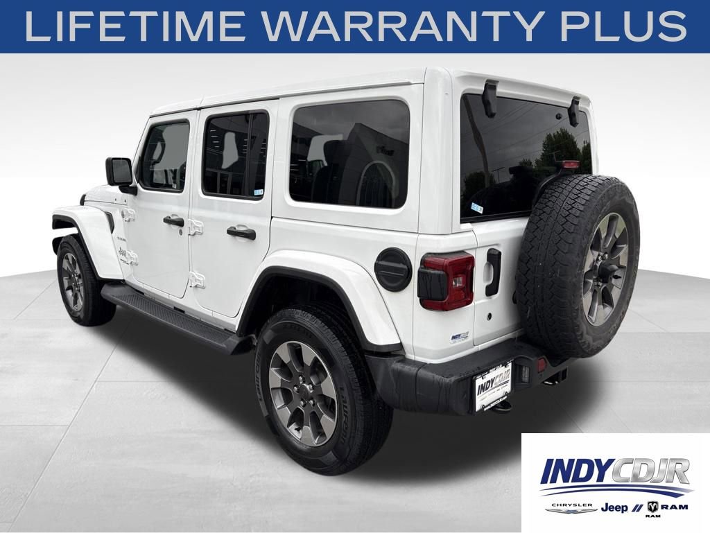 Used 2020 Jeep Wrangler Unlimited Sahara w/ LED Lighting Group AWD/4WD image 6