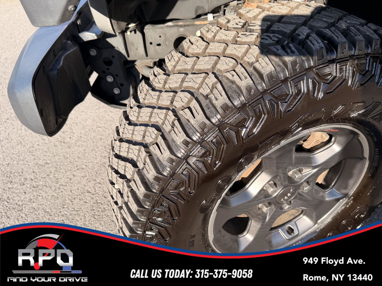 Used 2020 Jeep Gladiator Rubicon AWD/4WD image 11