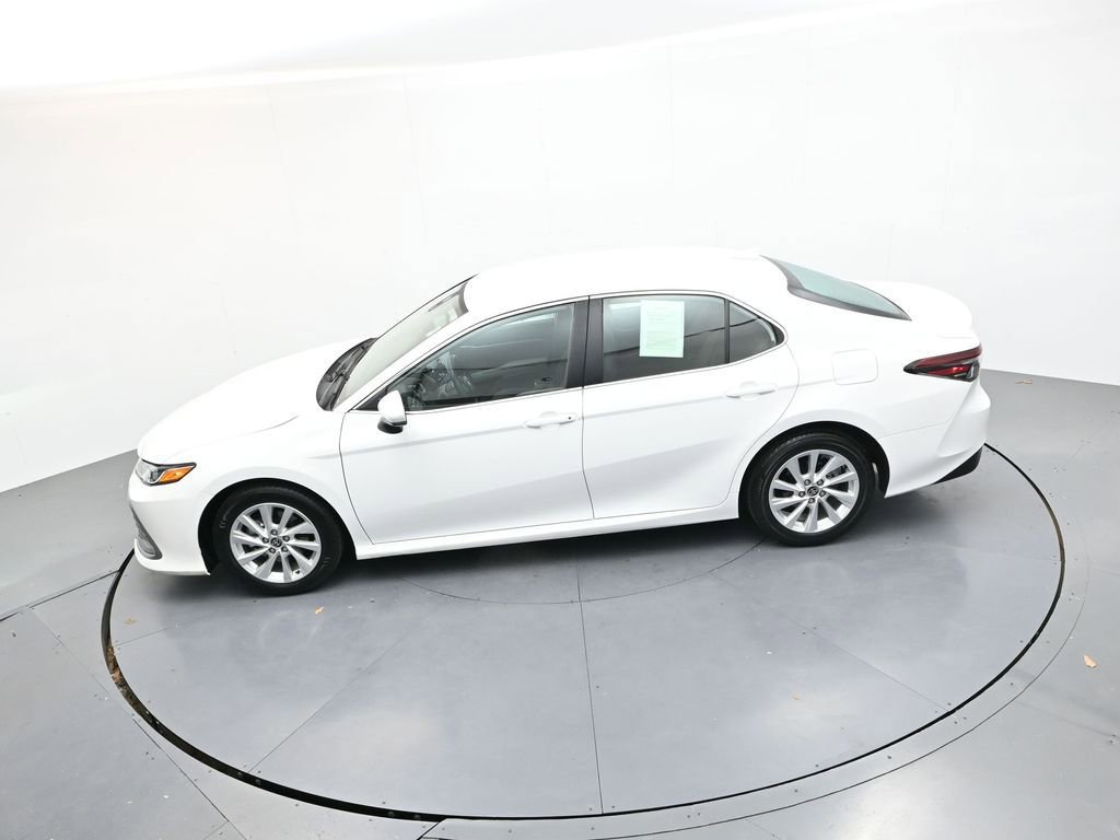 Used 2024 Toyota Camry LE image 22