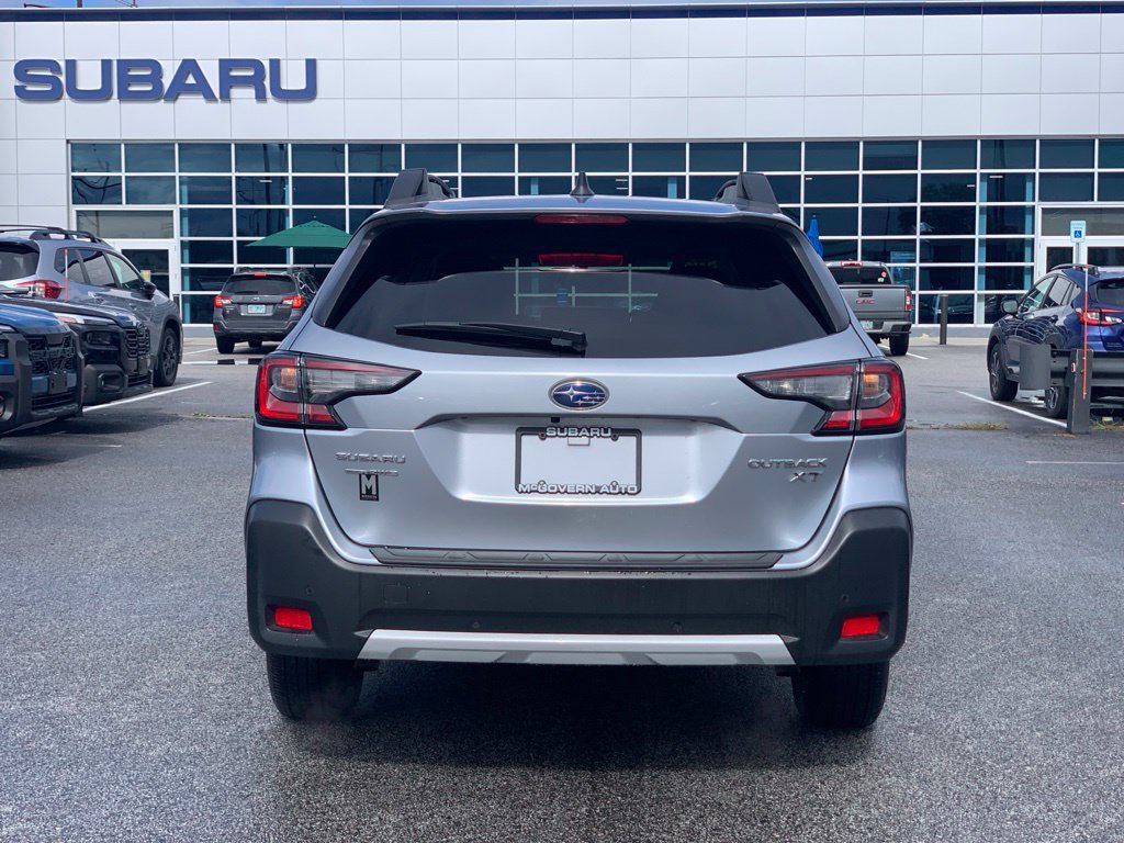 Used 2024 Subaru Outback Limited XT AWD/4WD image 6