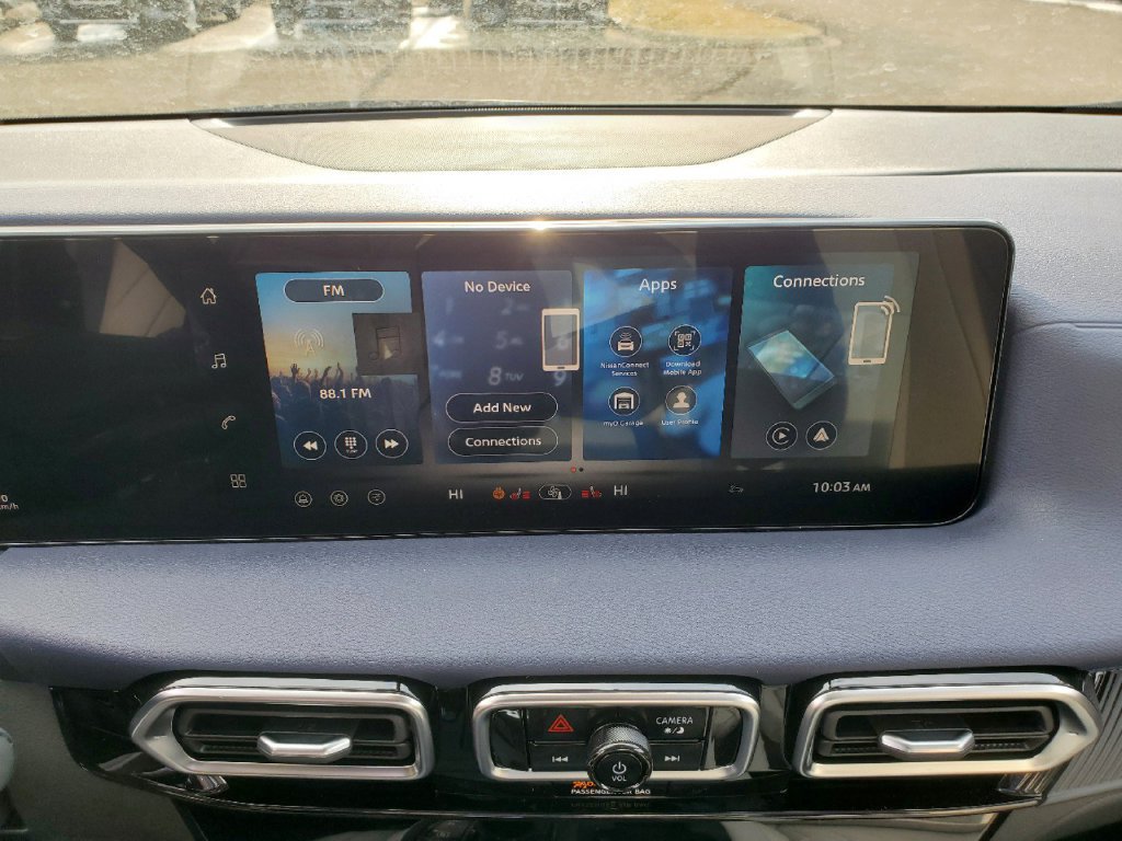 New 2026 Nissan Sentra SL w/ Floor Mat Package FWD image 26