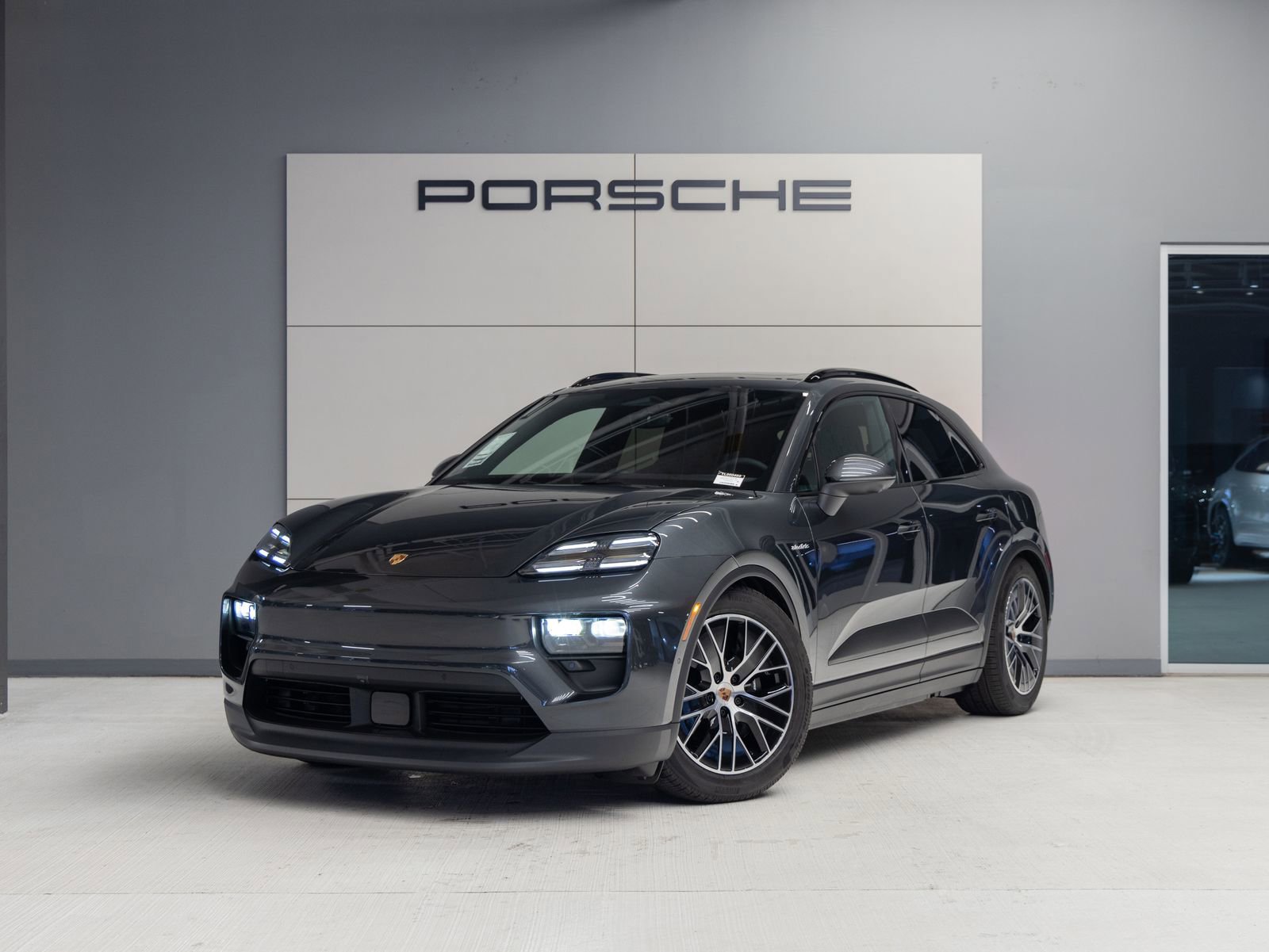 Certified 2026 Porsche Macan 4 Electric AWD/4WD image 1