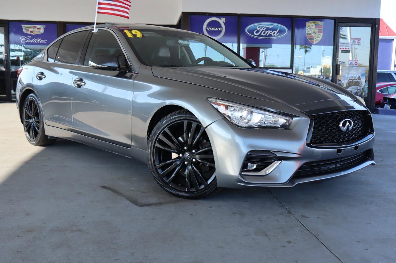 Used 2019 INFINITI Q50 Luxe image 3