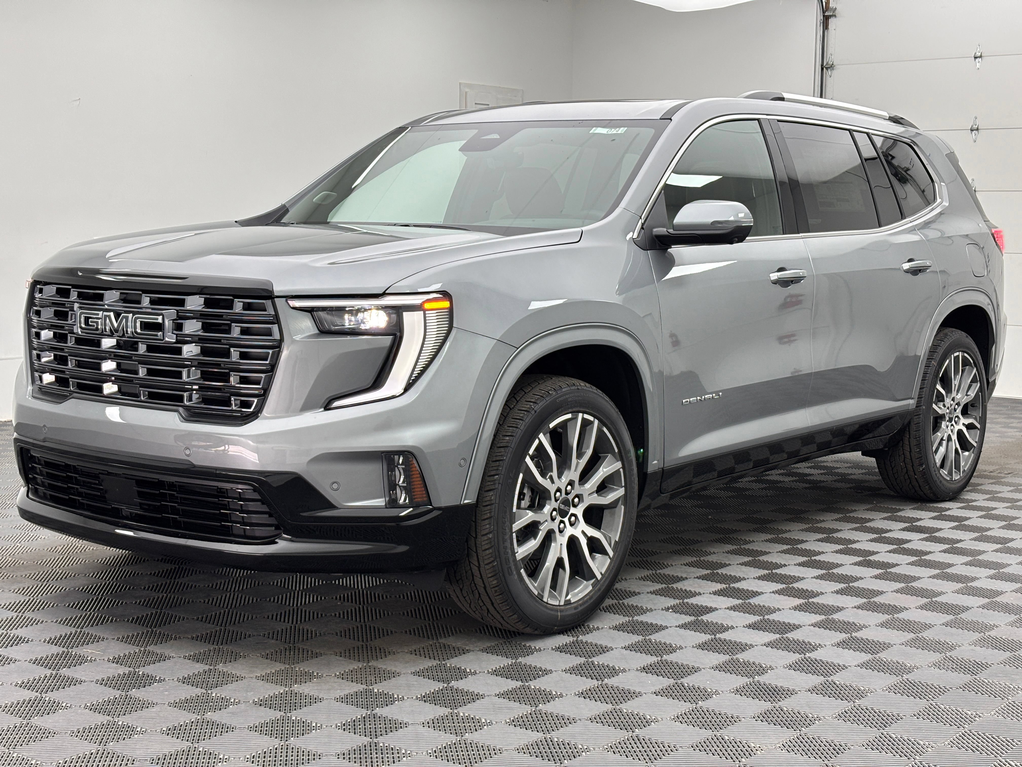 New 2026 GMC Acadia Denali Ultimate w/ LPO, Floor Liner Package AWD/4WD image 2