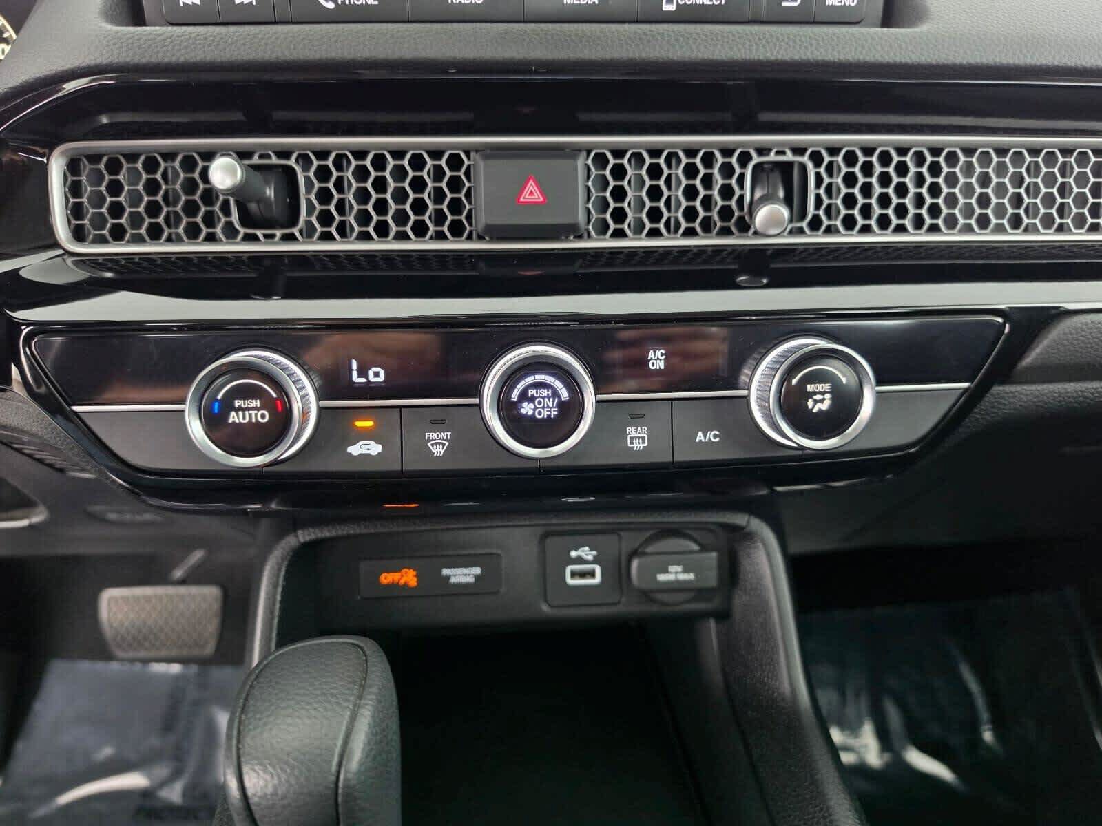 Used 2023 Honda Civic LX image 28