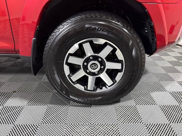 Used 2022 Toyota 4Runner TRD Off-Road Premium image 11