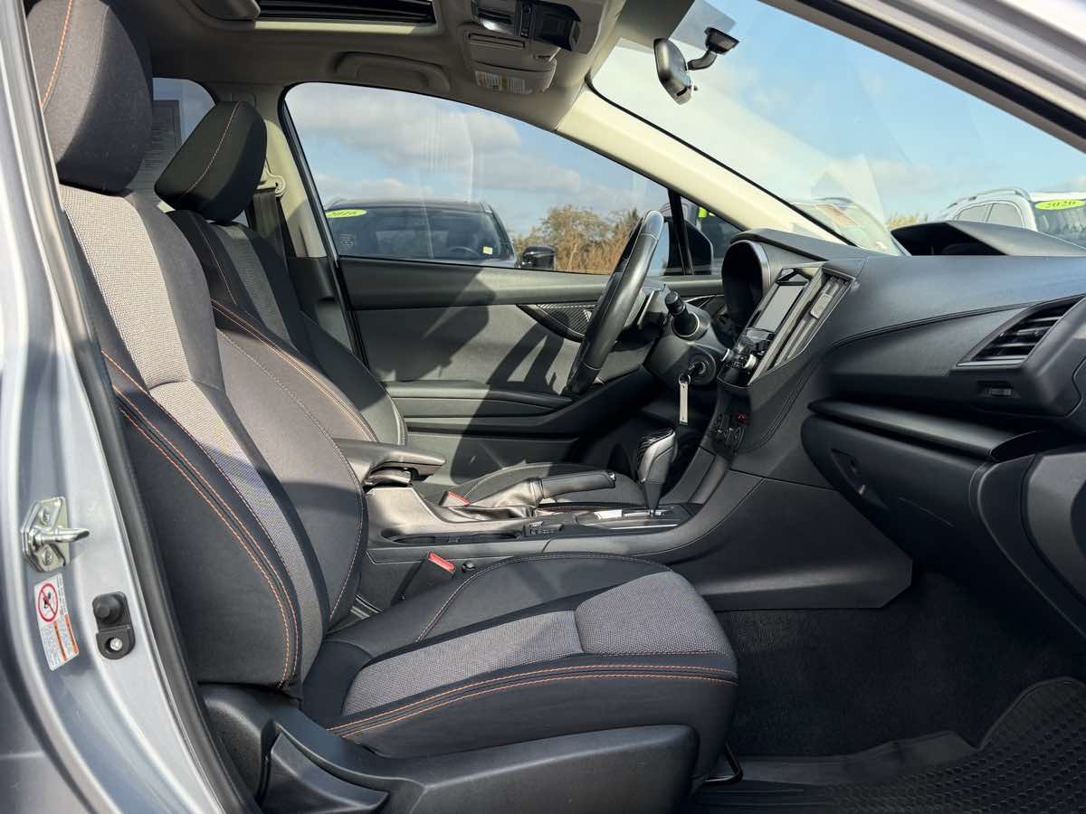 Used 2018 Subaru Crosstrek 2.0i Premium w/ Moonroof Package AWD/4WD image 17