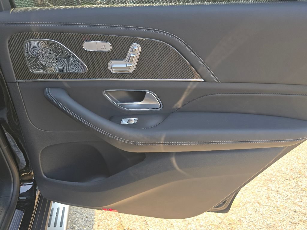 New 2026 Mercedes-Benz GLS 63 AMG 4MATIC image 23