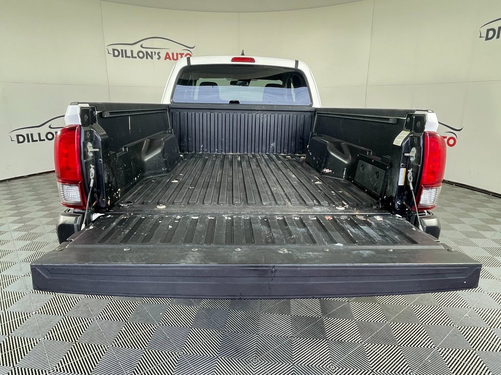 Used 2019 Toyota Tacoma SR5 image 6