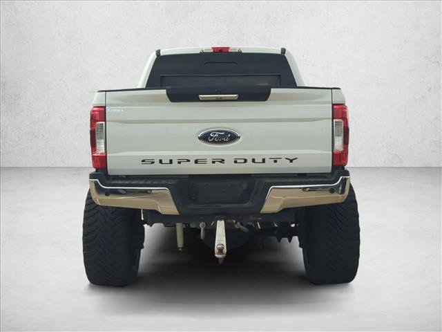 Used 2019 Ford F250 Lariat w/ Lariat Value Package image 5