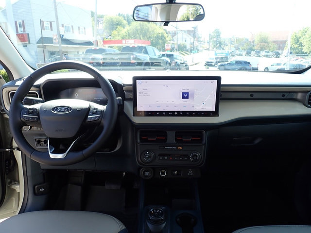 New 2025 Ford Maverick Lariat w/ 4K Tow Package image 13