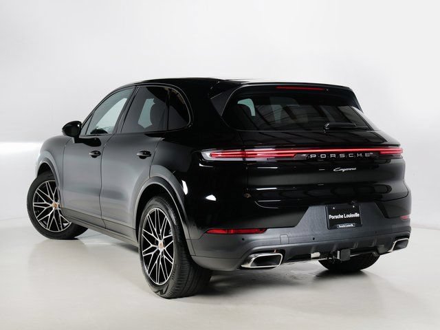 New 2026 Porsche Cayenne AWD/4WD image 3